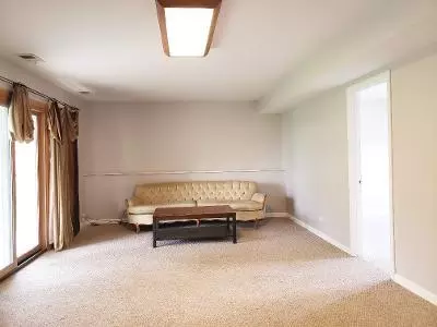 1305 Campbell Ln, Hoffman Estates, IL 60169 photo 30