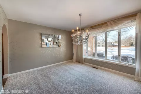 357 Eagle Ln, Bloomingdale, IL 60108 photo 18