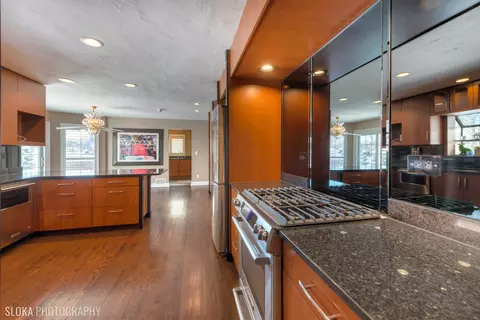357 Eagle Ln, Bloomingdale, IL 60108 photo 9