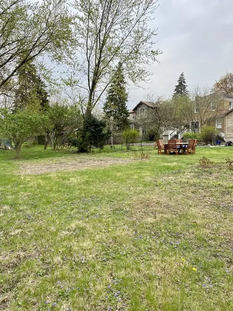 407 S Warrington Rd, Des Plaines, IL 60016 photo 24