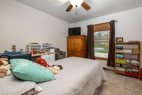 8452 Mark Dr, Roscoe, IL 61073 photo 20
