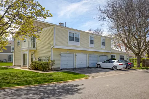 1237 Mae Ct #17C, Wheeling, IL 60090 photo 18