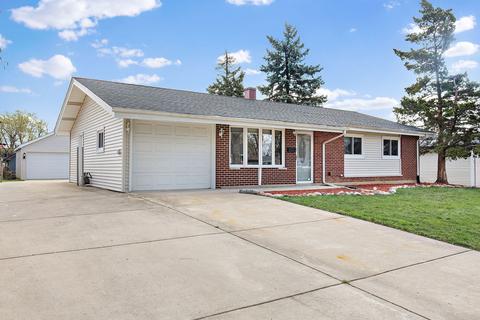 145 Washington Blvd, Hoffman Estates, IL 60169 photo 1