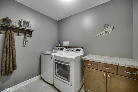 2296 Deerpath Rd, Bolingbrook, IL 60490 photo 21
