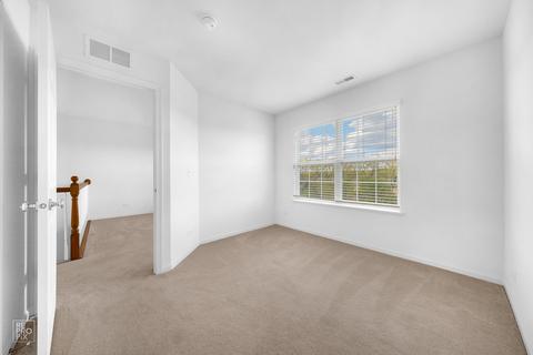 286 Jackson St, Gilberts, IL 60136 photo 17