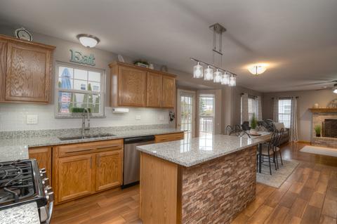 1810 Arbor Falls Dr, Plainfield, IL 60586 photo 12
