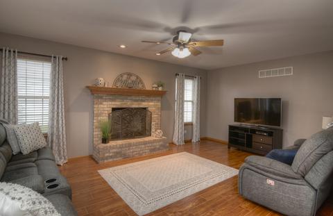 1810 Arbor Falls Dr, Plainfield, IL 60586 photo 16