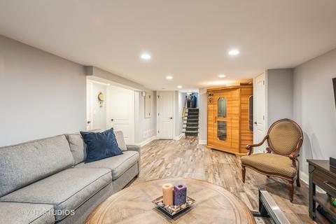 758 S Stuart Ave, Elmhurst, IL 60126 photo 24