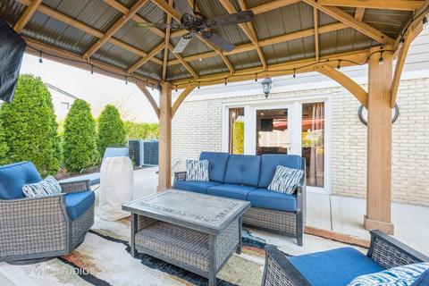 758 S Stuart Ave, Elmhurst, IL 60126 photo 27