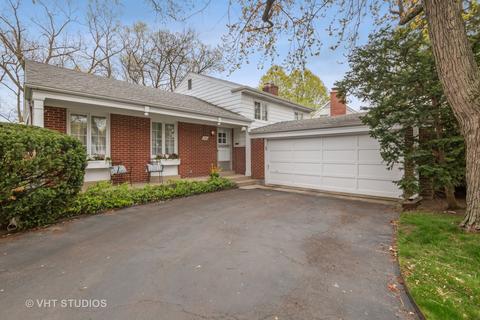 1255 Pine St, Glenview, IL 60025 photo 2