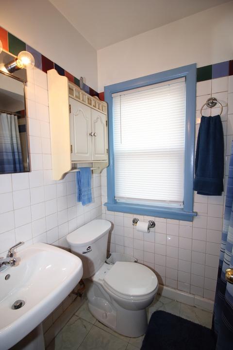 11161 S Artesian Ave, Chicago, IL 60655 photo 13