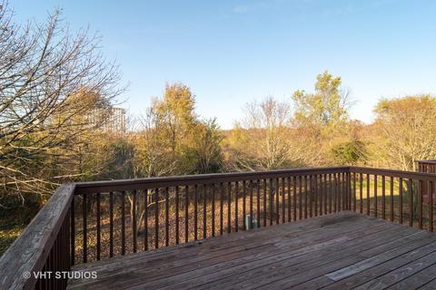 242 Prairie View Ln, Wheeling, IL 60090 photo 13