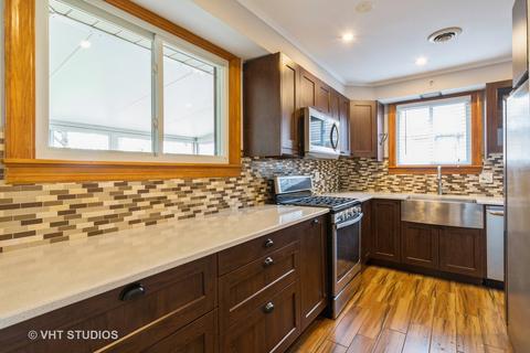 1106 E Grant Dr, Des Plaines, IL 60016 photo 6