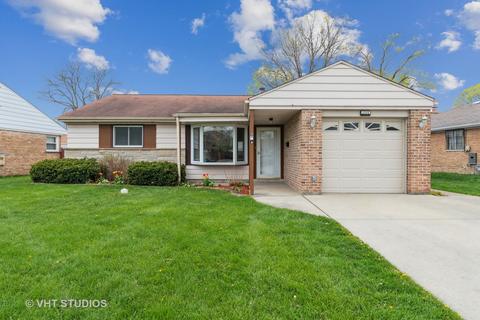 1106 E Grant Dr, Des Plaines, IL 60016 photo 1