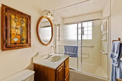 915 E Babcock Ave, Addison, IL 60101 photo 13