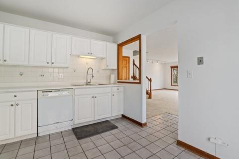 335 Redwing Dr, Deerfield, IL 60015 photo 7