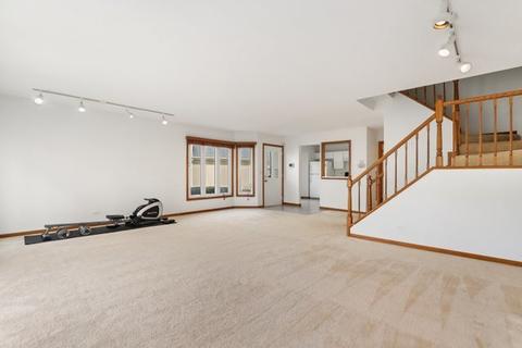 335 Redwing Dr, Deerfield, IL 60015 photo 5