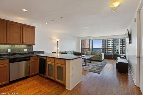 30 E Huron St #5610, Chicago, IL 60611 photo 6