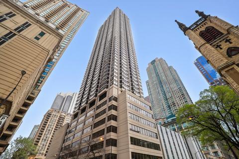 30 E Huron St #5610, Chicago, IL 60611 photo 1