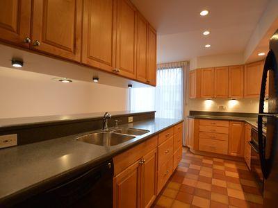 1323 E 55th St, Chicago, IL 60615 photo 8