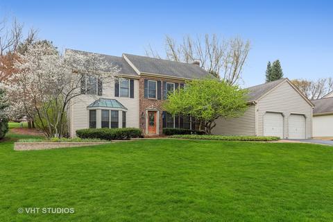 1325 Brandywine Cir, Algonquin, IL 60102 photo 1