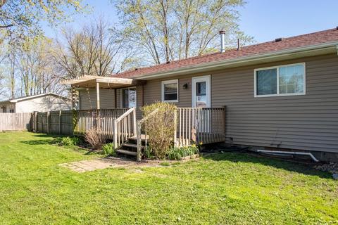 405 E Court St, Fairmount, IL 61841 photo 17