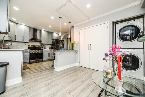 1085 S 3rd Ave, Des Plaines, IL 60016 photo 13
