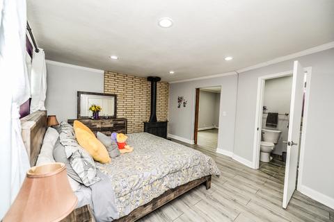 1085 S 3rd Ave, Des Plaines, IL 60016 photo 25