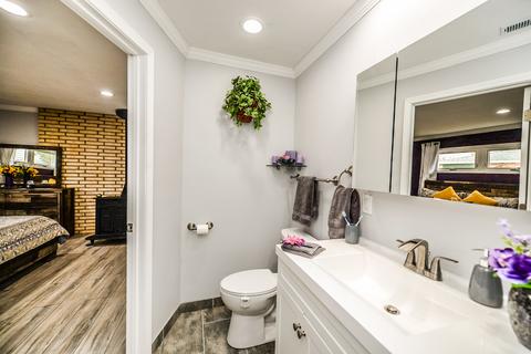 1085 S 3rd Ave, Des Plaines, IL 60016 photo 28