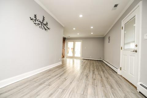 1085 S 3rd Ave, Des Plaines, IL 60016 photo 20