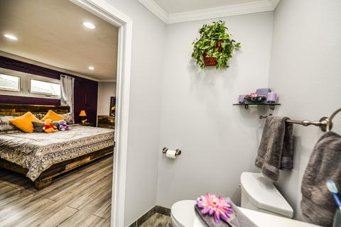 1085 S 3rd Ave, Des Plaines, IL 60016 photo 29