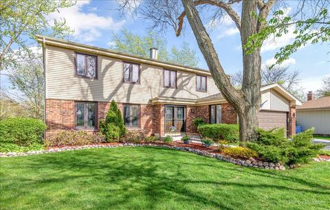 843 Pear Tree Ln, Bartlett, IL 60103 photo 3