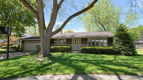1248 Ridgeway Dr, Elgin, IL 60123 photo 1