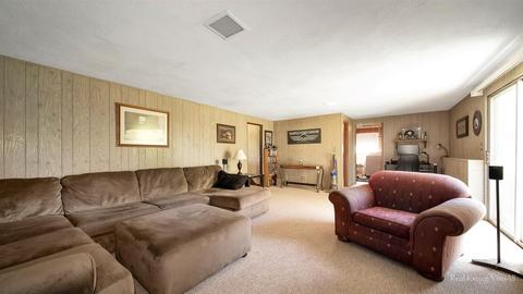 1248 Ridgeway Dr, Elgin, IL 60123 photo 11