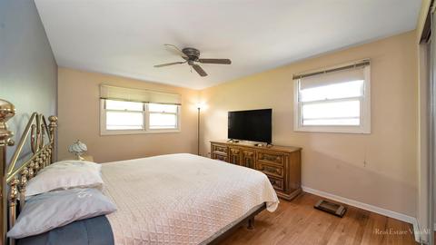 1248 Ridgeway Dr, Elgin, IL 60123 photo 6