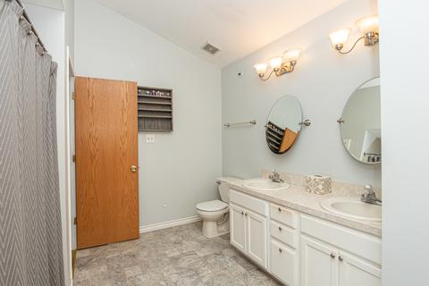 6716 Desert Dr, Plainfield, IL 60586 photo 21