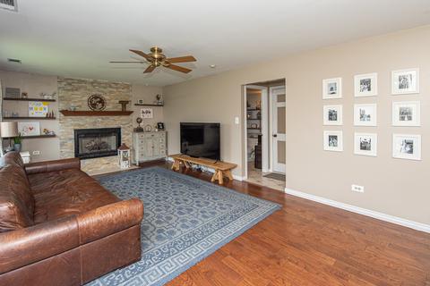 6716 Desert Dr, Plainfield, IL 60586 photo 14