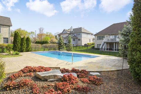 18705 Eagle Trace Ct, Mokena, IL 60448 photo 2