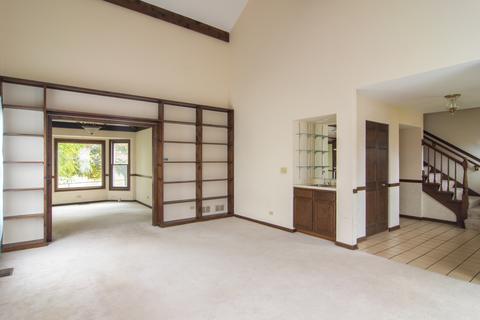 1015 Pear Tree Ln, Wheeling, IL 60090 photo 4