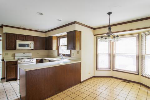 1015 Pear Tree Ln, Wheeling, IL 60090 photo 6