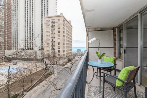 71 E Division St #606, Chicago, IL 60610 photo 11