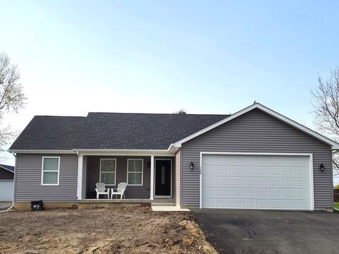 33 Lake Holiday Homes For Sale Lake Holiday Il Real Estate Movoto