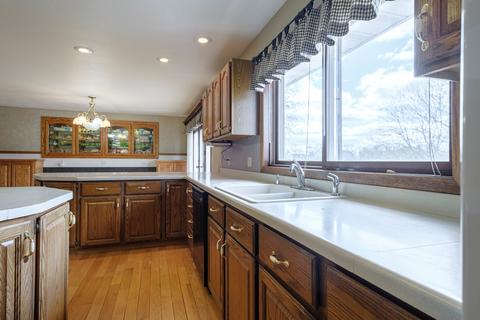 9446 Adeline Rd, Leaf River, IL 61047 photo 18