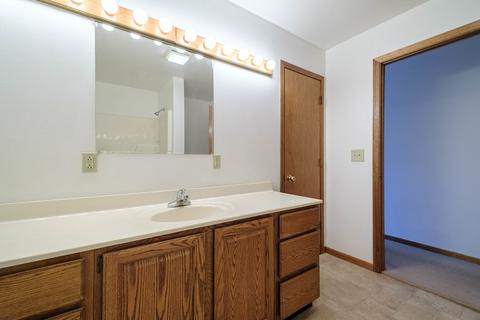 9446 Adeline Rd, Leaf River, IL 61047 photo 33