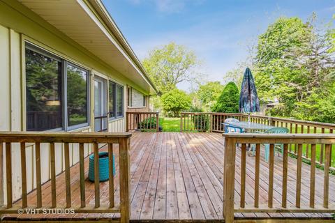 950 Hillcrest Rd, Elgin, IL 60123 photo 12