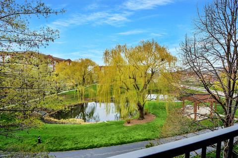 715 Astor Ln #303, Wheeling, IL 60090 photo 13