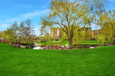 715 Astor Ln #303, Wheeling, IL 60090 photo 28