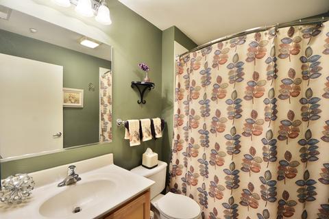 715 Astor Ln #303, Wheeling, IL 60090 photo 20