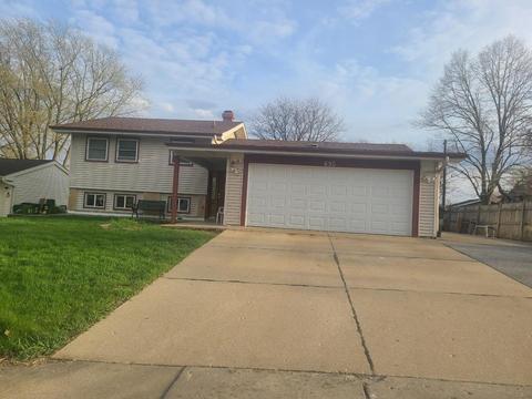 695 Baxter Ln, Hoffman Estates, IL 60169 photo 1