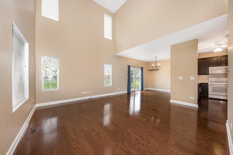 1131 Clover Dr, Minooka, IL 60447 photo 5